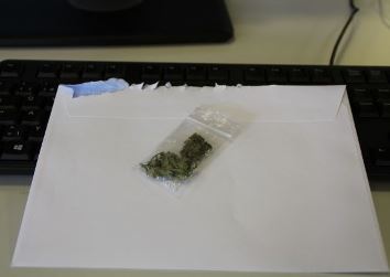 FM1Today hatte etwas Besonderes im Briefkatsen Legaler Joint