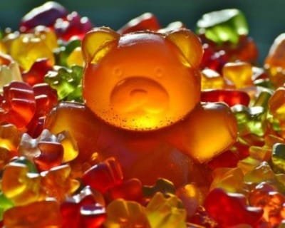 Was macht Kinder wirklich froh?! Hanf-Gummibärchen